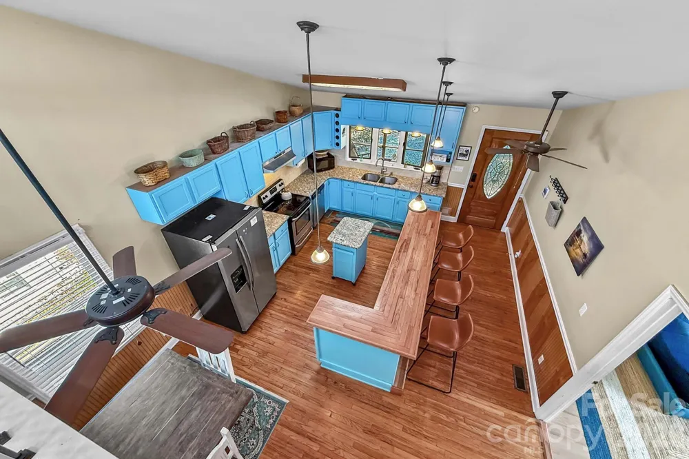 1331 Hickory Point Drive Lexington, NC 27292