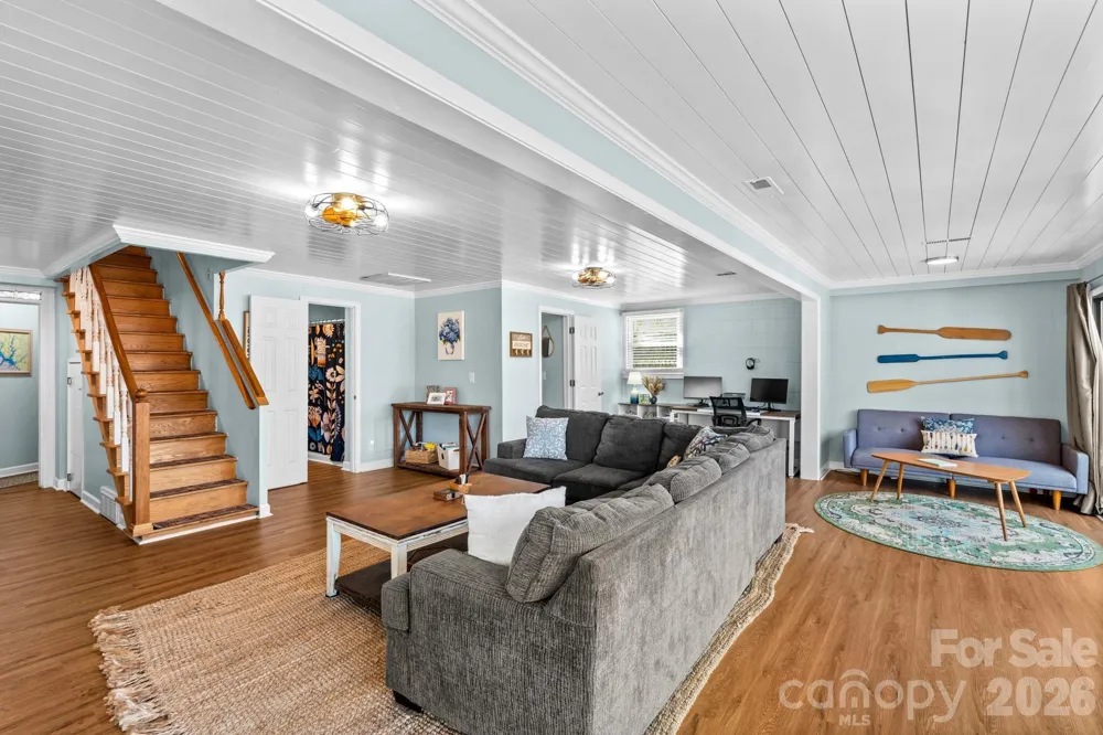 1331 Hickory Point Drive Lexington, NC 27292