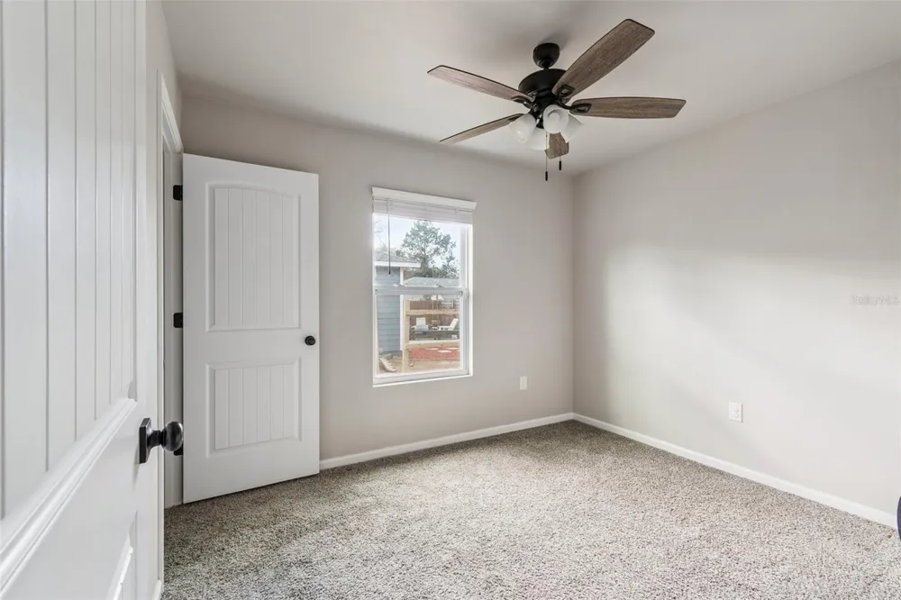 23166 NW 180TH AVENUE High Springs, FL 32643