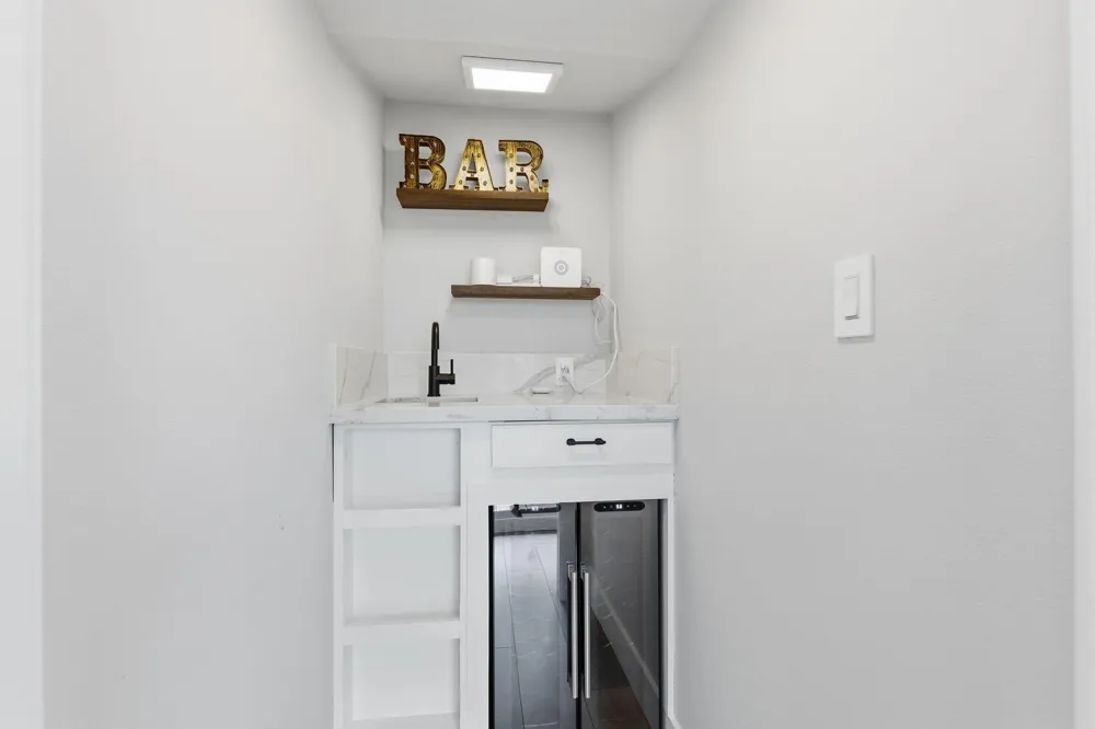 1504 Half Moon Drive Wharton, TX 77488