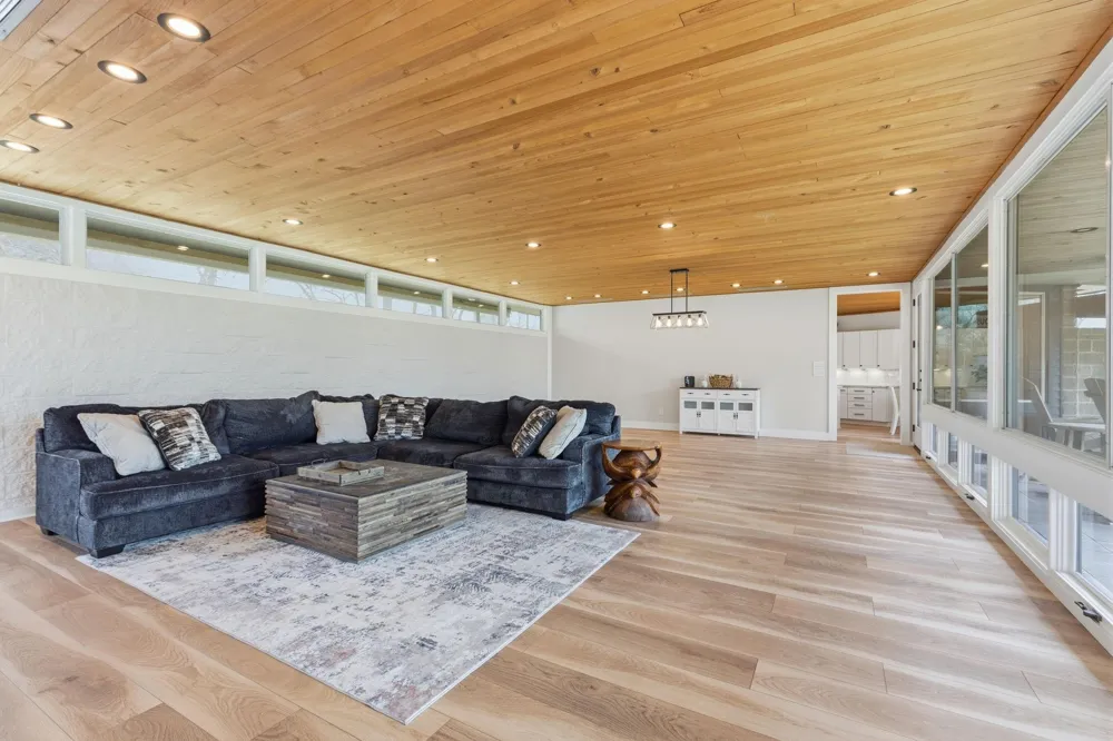 1504 Half Moon Drive Wharton, TX 77488