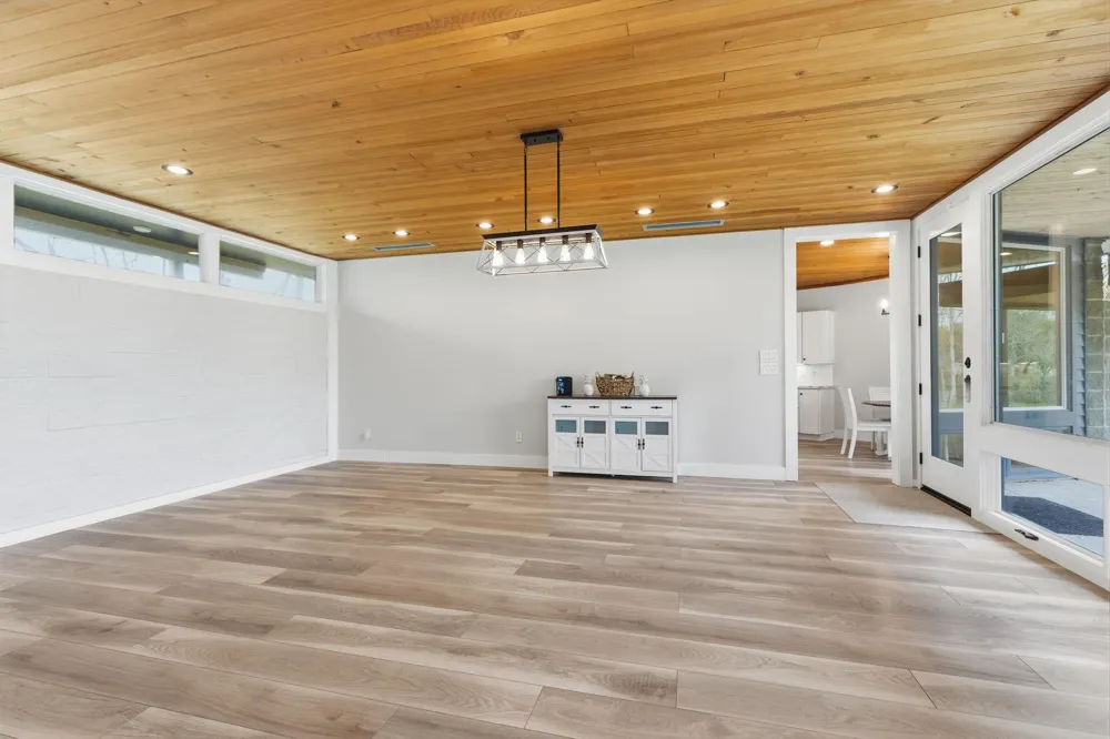 1504 Half Moon Drive Wharton, TX 77488