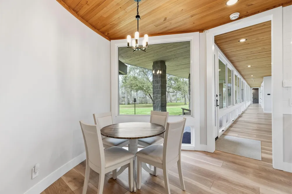 1504 Half Moon Drive Wharton, TX 77488