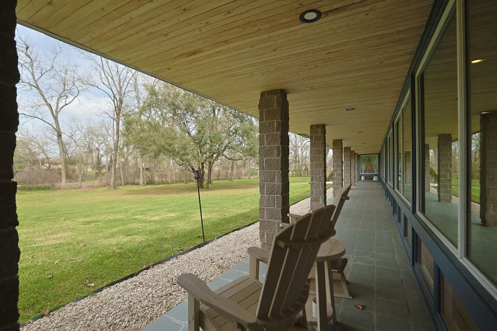 1504 Half Moon Drive Wharton, TX 77488