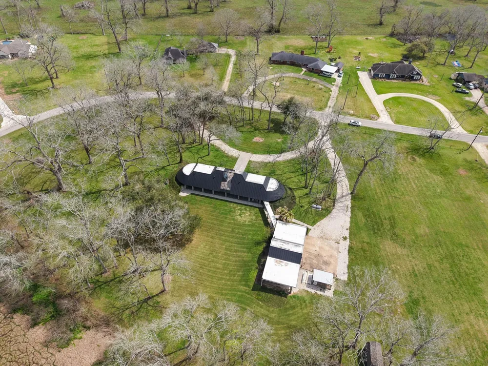 1504 Half Moon Drive Wharton, TX 77488
