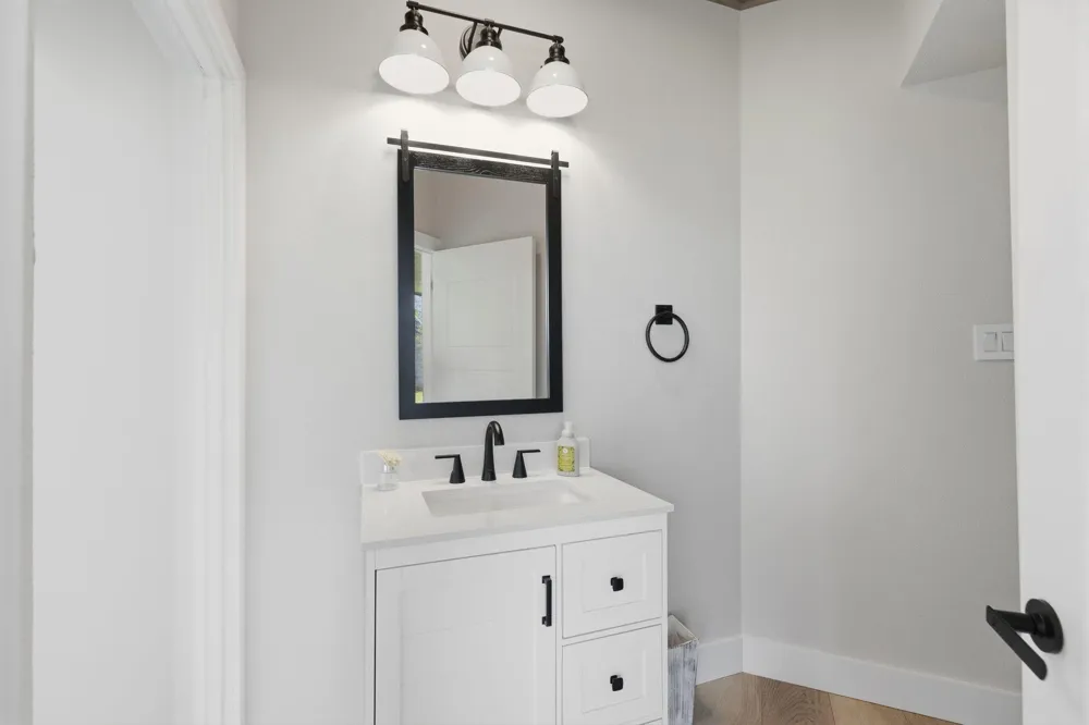 1504 Half Moon Drive Wharton, TX 77488