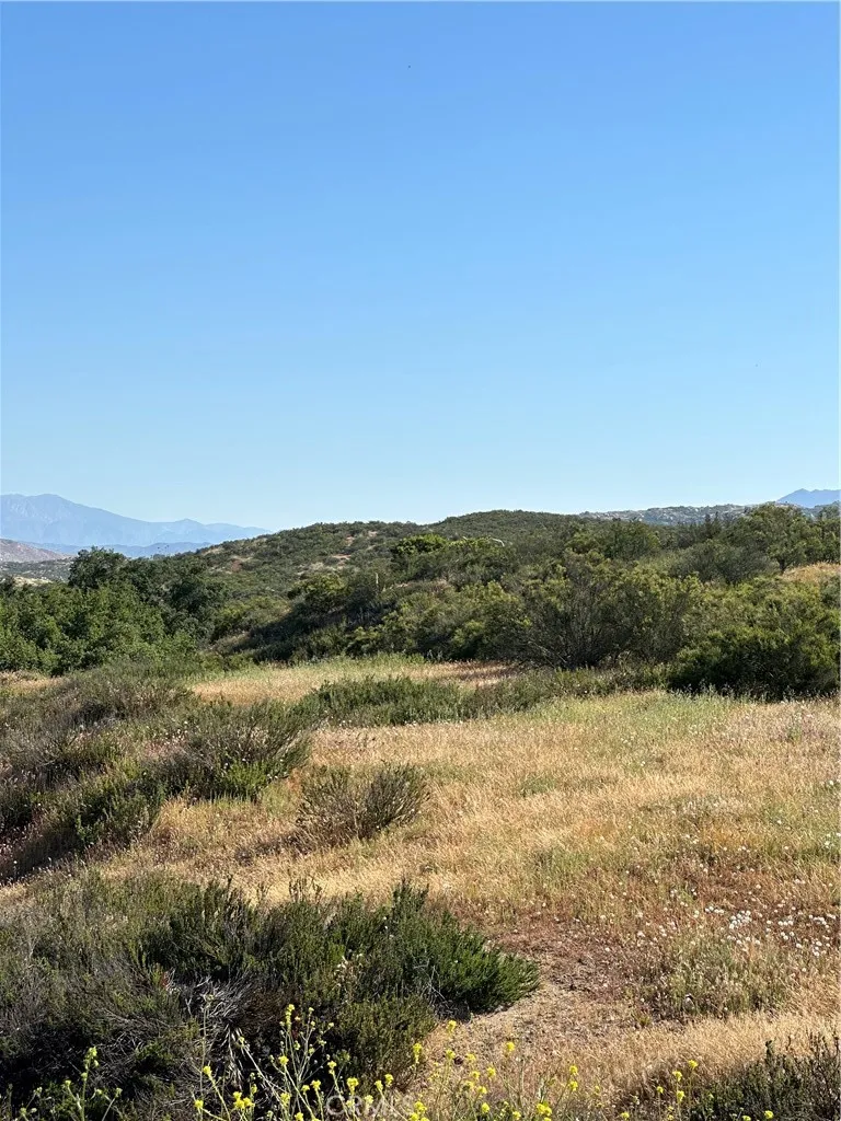 Sage & Red Mountain Road Hemet, CA 92544