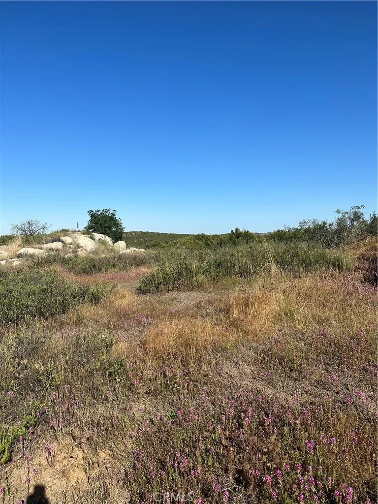 Sage & Red Mountain Road Hemet, CA 92544