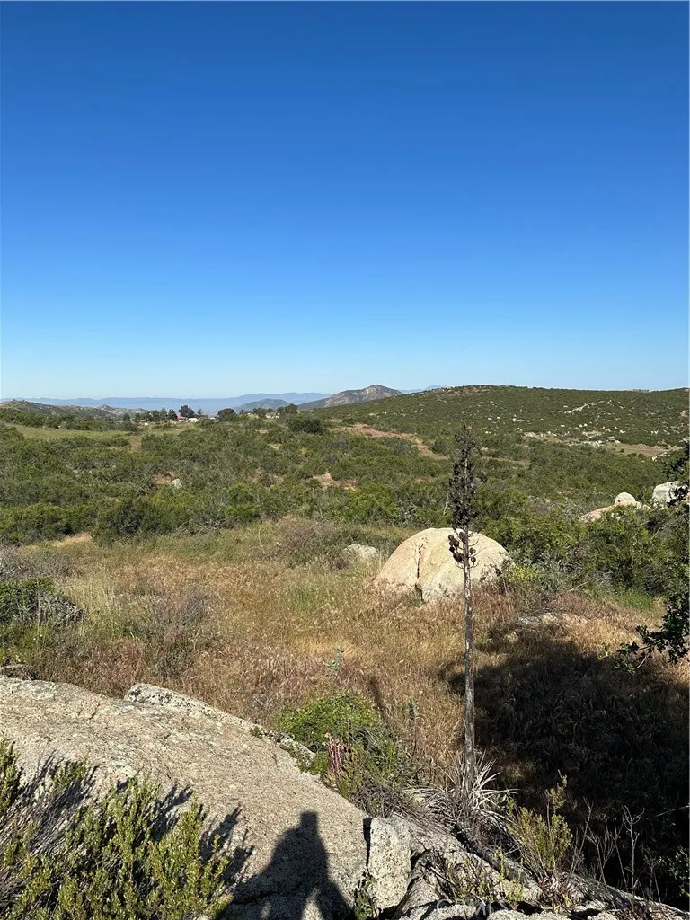 Sage & Red Mountain Road Hemet, CA 92544