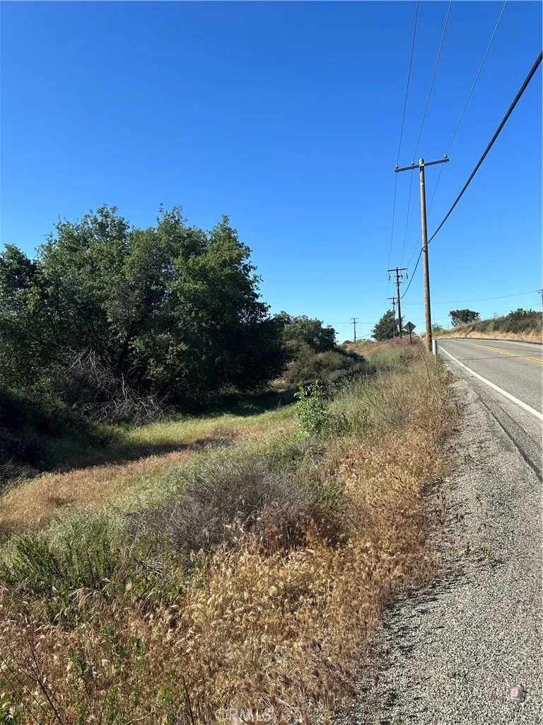 Sage & Red Mountain Road Hemet, CA 92544