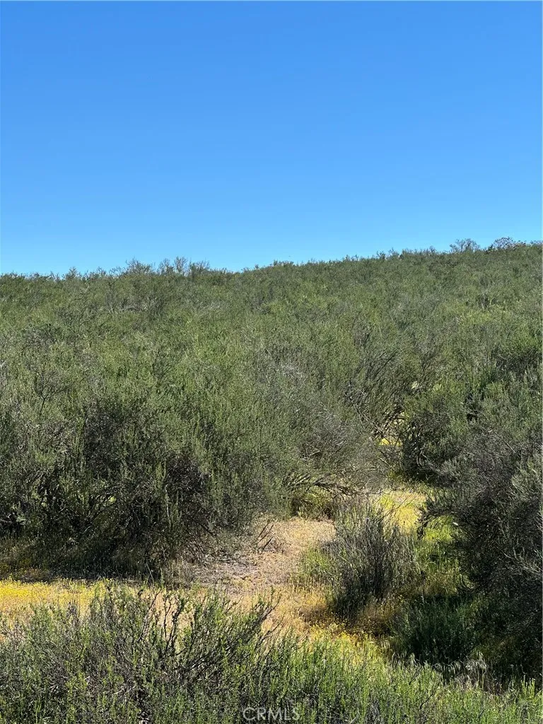 Sage & Red Mountain Road Hemet, CA 92544