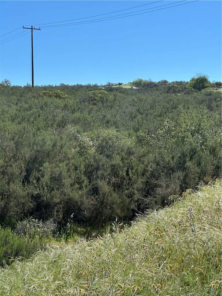 Sage & Red Mountain Road Hemet, CA 92544