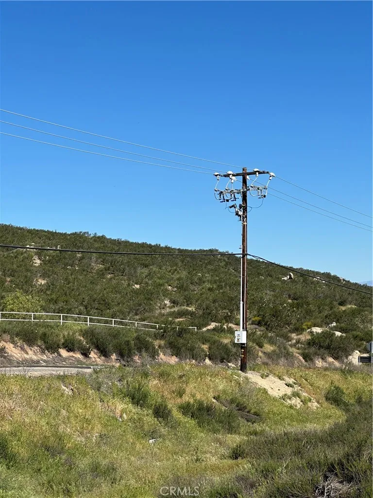 Sage & Red Mountain Road Hemet, CA 92544