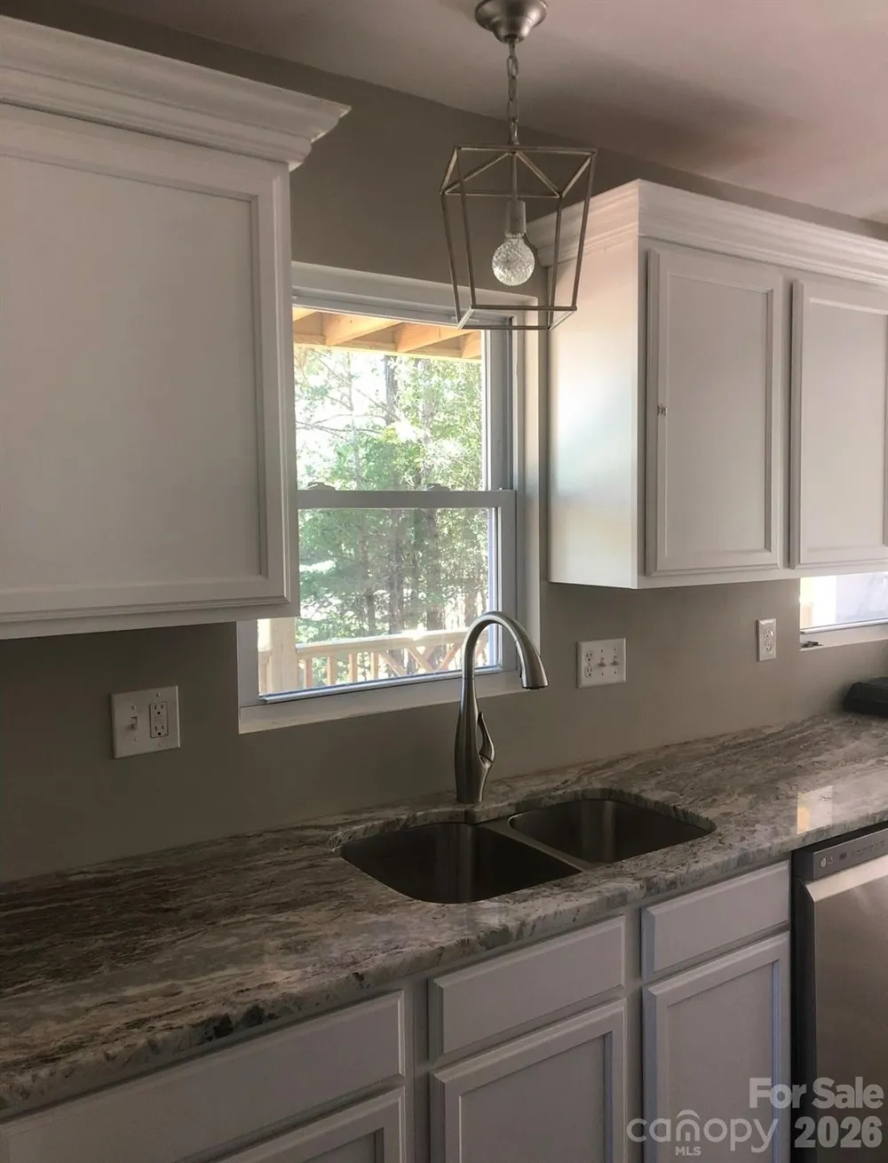 5111 Stockbridge Drive Mount Holly, NC 28120
