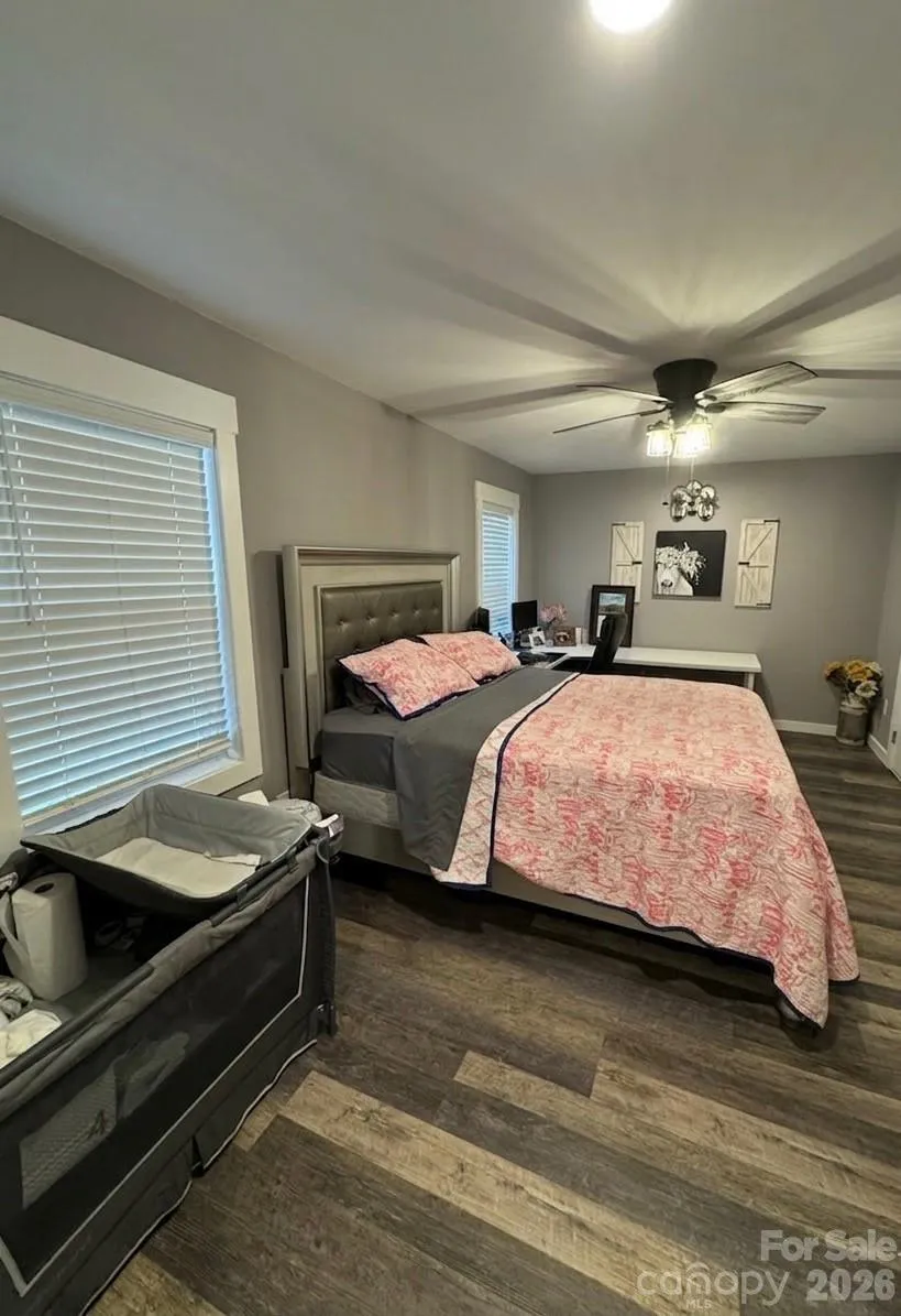 5111 Stockbridge Drive Mount Holly, NC 28120