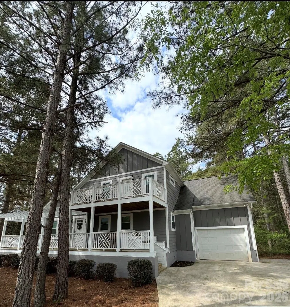 5111 Stockbridge Drive Mount Holly, NC 28120