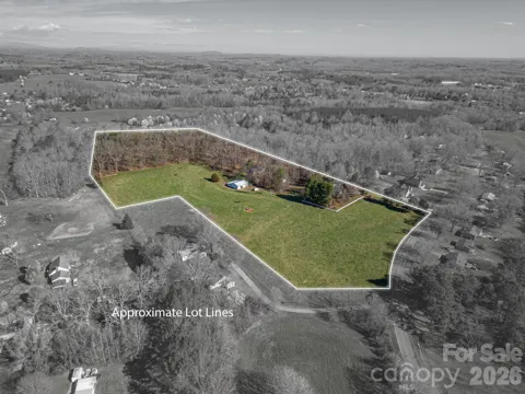 221 Lee Black Road