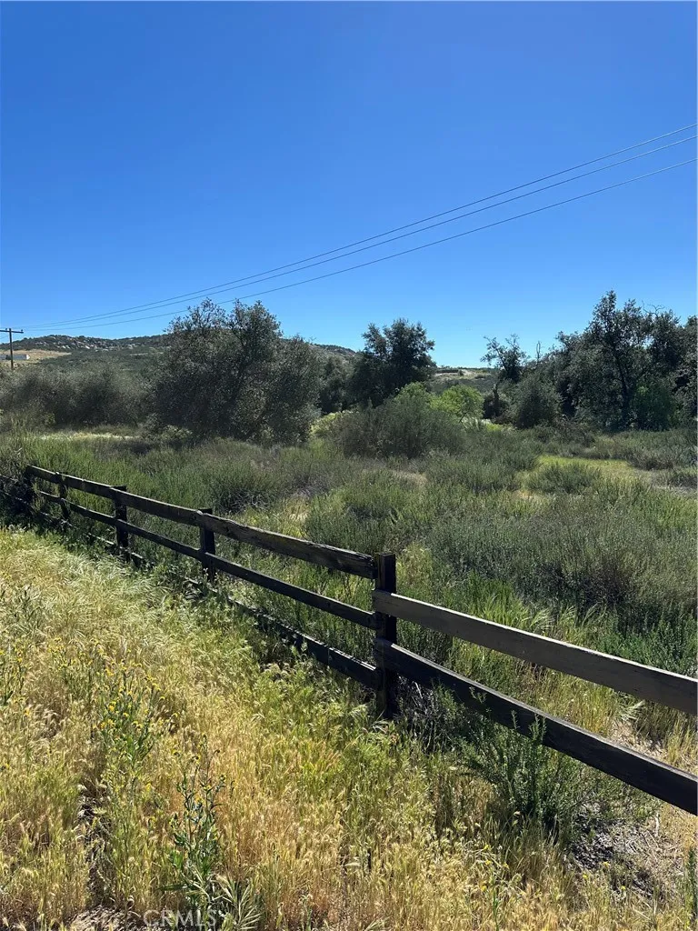Red Mountain Road Hemet, CA 92544