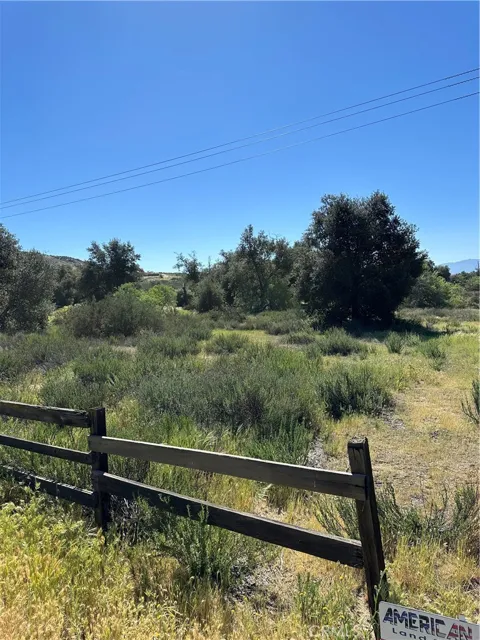 Red Mountain Road