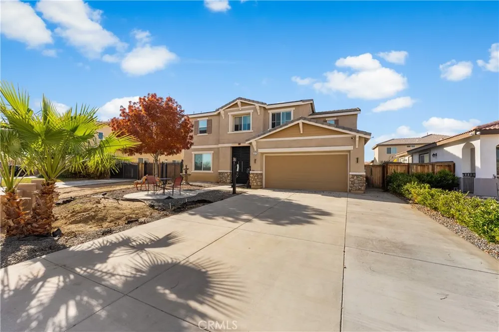 2517 San Madrid Way Rosamond, CA 93560