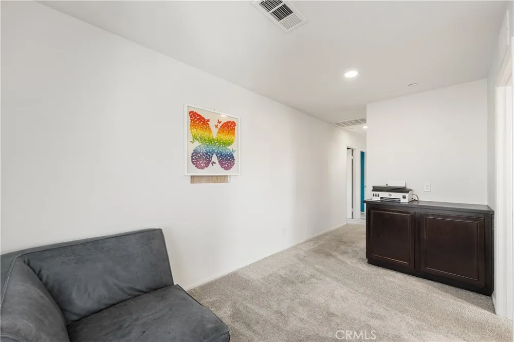 2517 San Madrid Way Rosamond, CA 93560