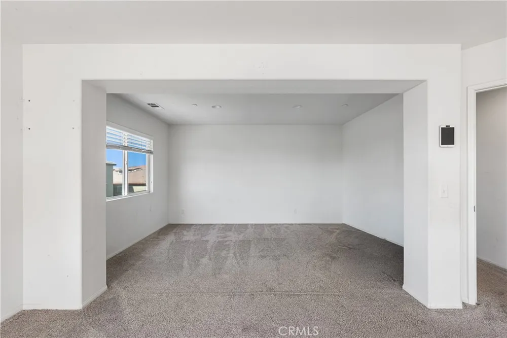 2517 San Madrid Way Rosamond, CA 93560