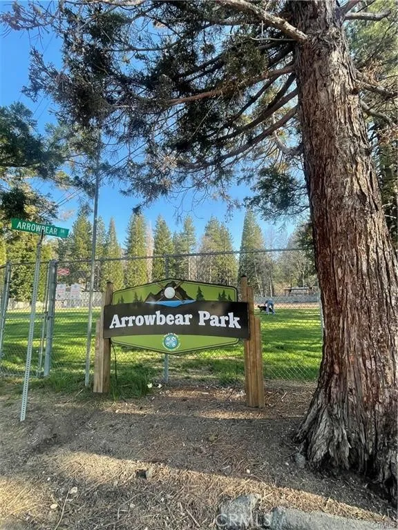 Forrest Dr Running Springs, CA 92382