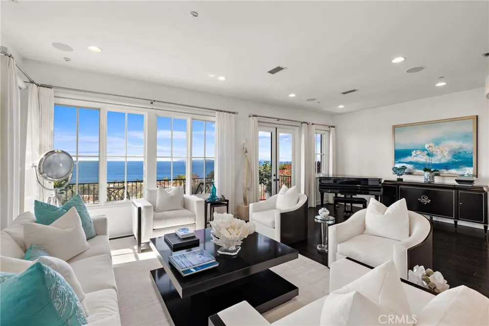 20 Sidra Newport Coast, CA 92657