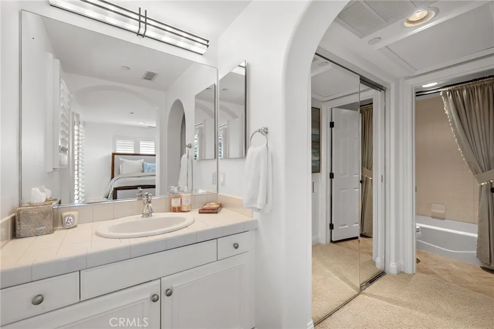 20 Sidra Newport Coast, CA 92657