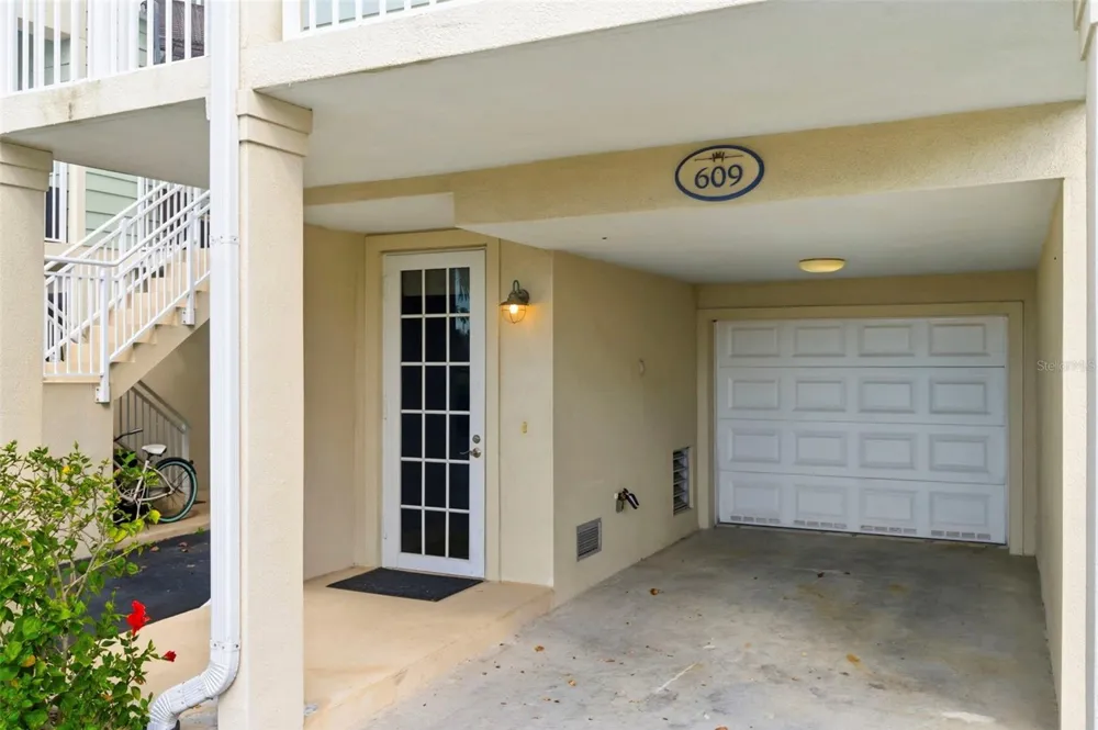 609 BAHIA BEACH BOULEVARD Ruskin, FL 33570