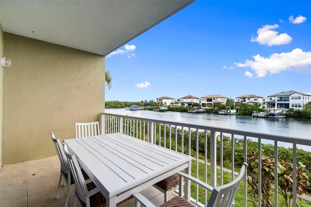 609 BAHIA BEACH BOULEVARD Ruskin, FL 33570