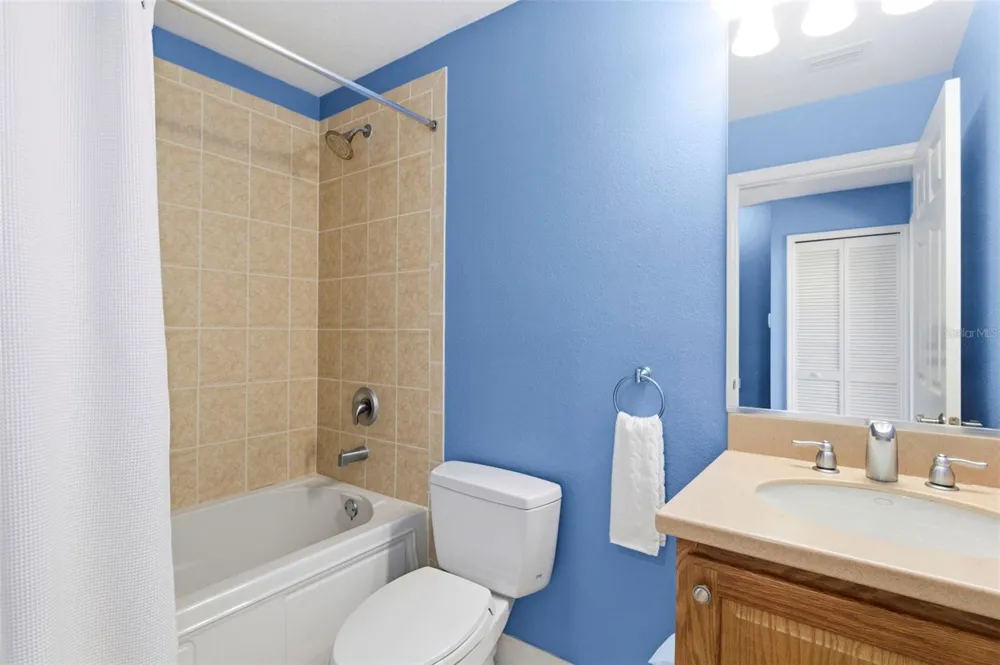 609 BAHIA BEACH BOULEVARD Ruskin, FL 33570