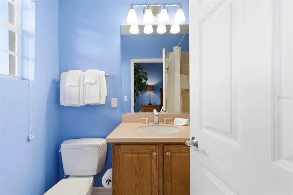 609 BAHIA BEACH BOULEVARD Ruskin, FL 33570