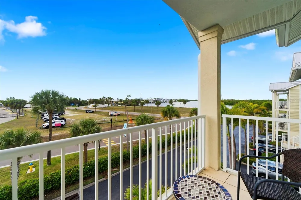 609 BAHIA BEACH BOULEVARD Ruskin, FL 33570