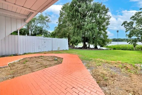 1502 NE BUCKEYE ROAD NE #2 Winter Haven, FL 33881