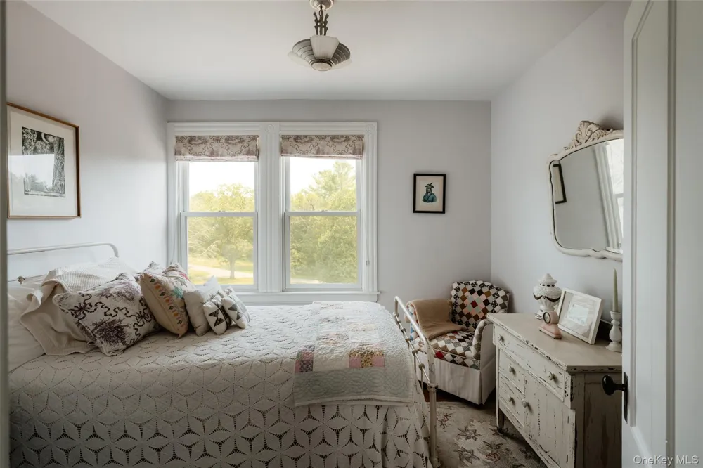 91 Old Hankins Road Callicoon, NY 12723