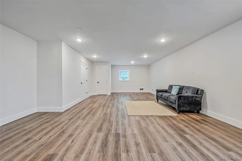 243 Mott Street Oceanside, NY 11572