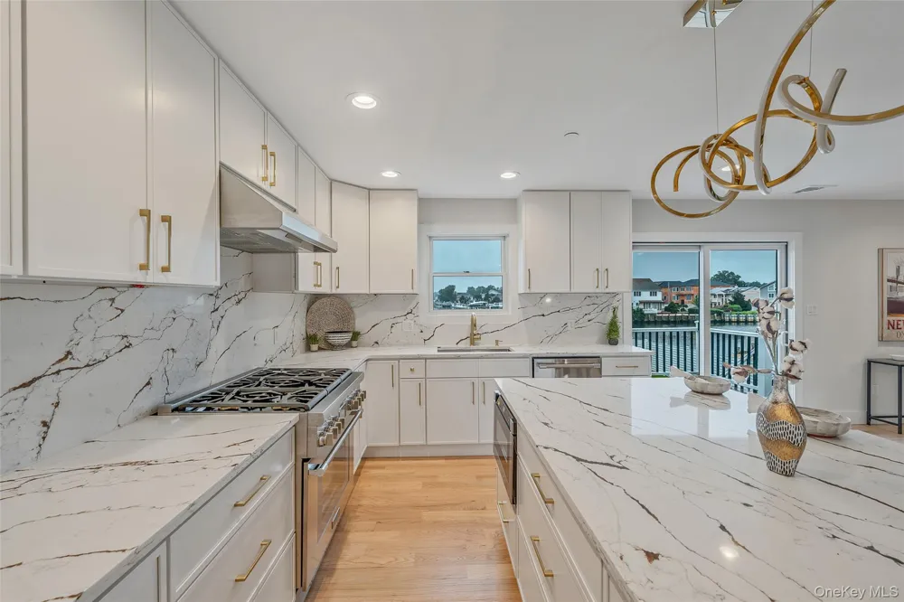 243 Mott Street Oceanside, NY 11572