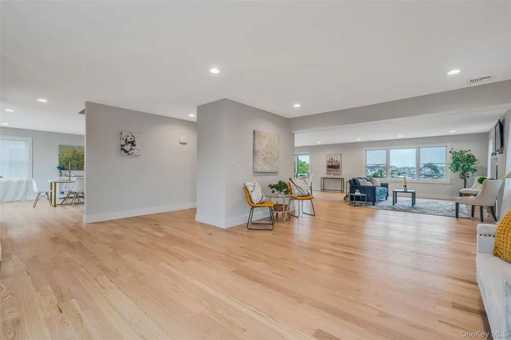243 Mott Street Oceanside, NY 11572