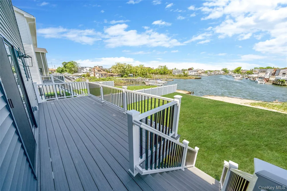243 Mott Street Oceanside, NY 11572