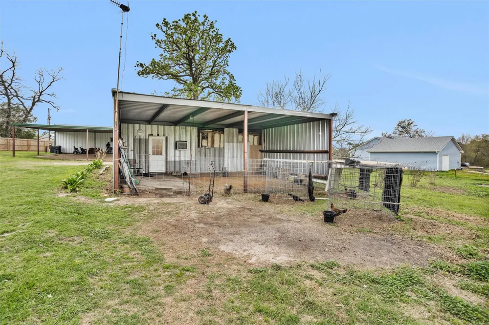 6452 Oakhill Lane Richards, TX 77873