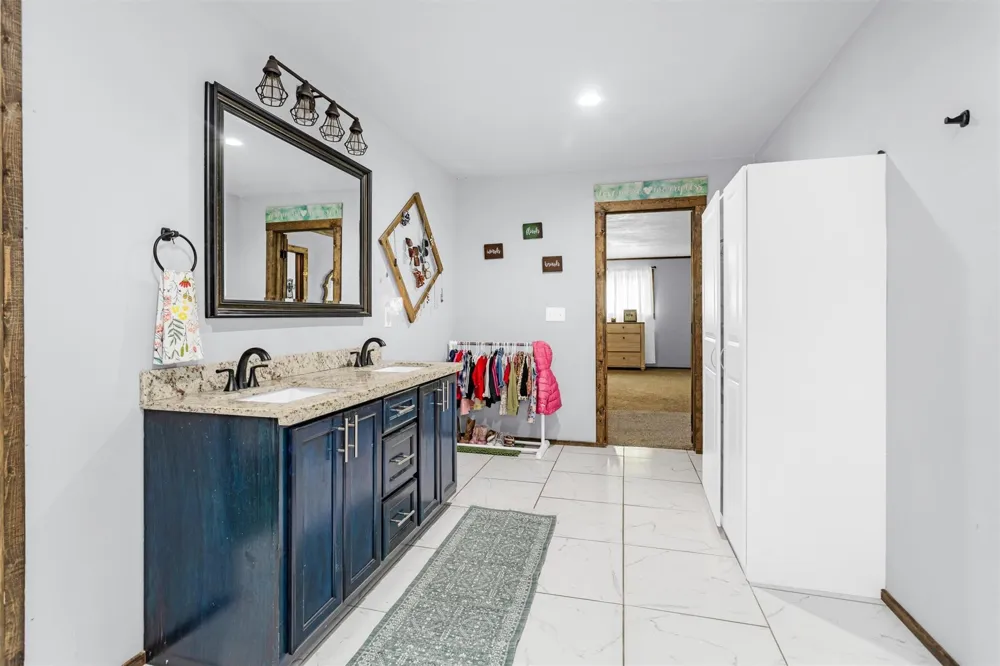 6452 Oakhill Lane Richards, TX 77873