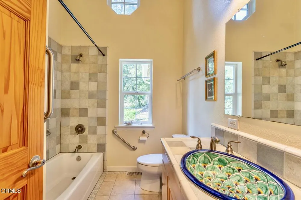 18940 Timber Pointe Drive Fort Bragg, CA 95437