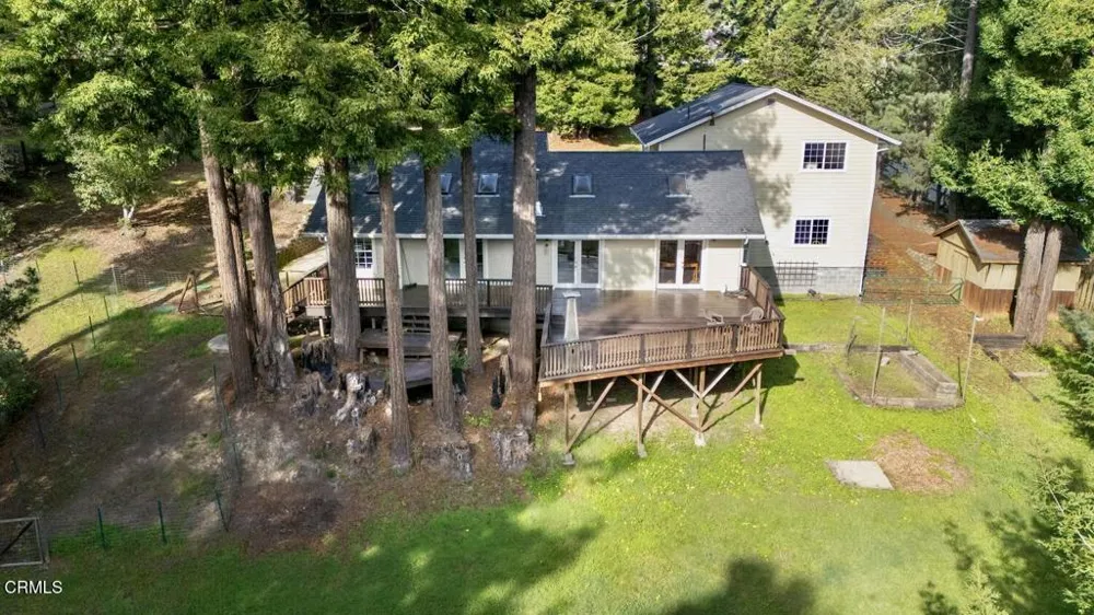 18940 Timber Pointe Drive Fort Bragg, CA 95437