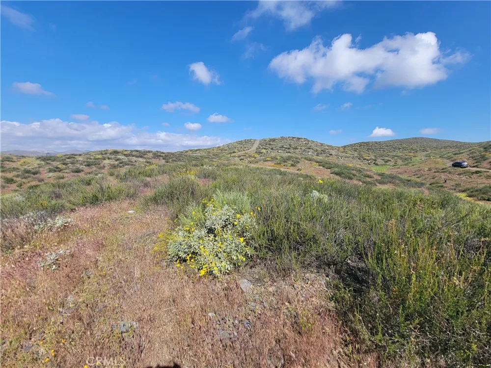 Surfiside Menifee, CA 92587