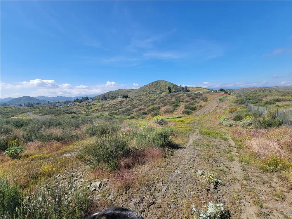 Surfiside Menifee, CA 92587