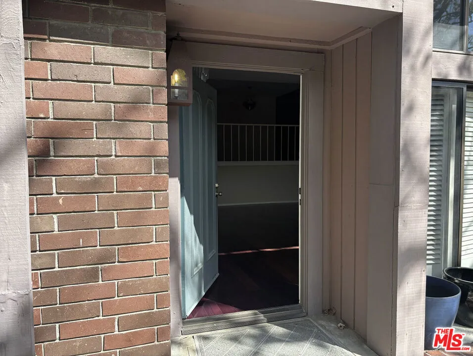 4541 Alla Road #5 Marina del Rey, CA 90292