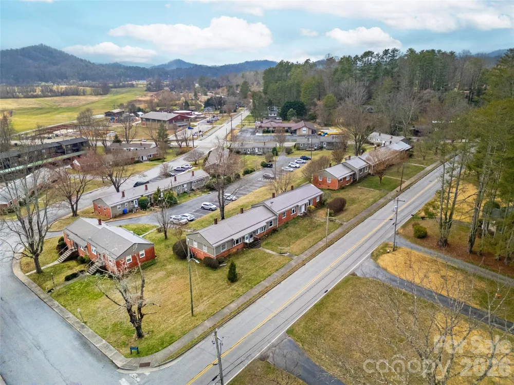 68 Elm Bend Road Brevard, NC 28712