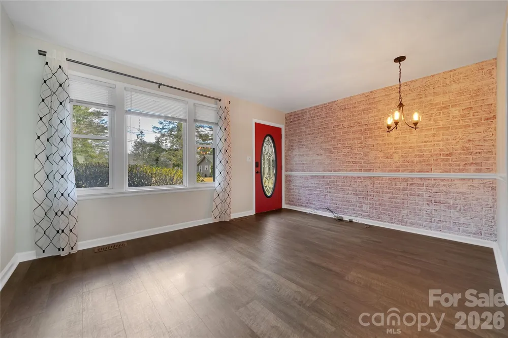 68 Elm Bend Road Brevard, NC 28712