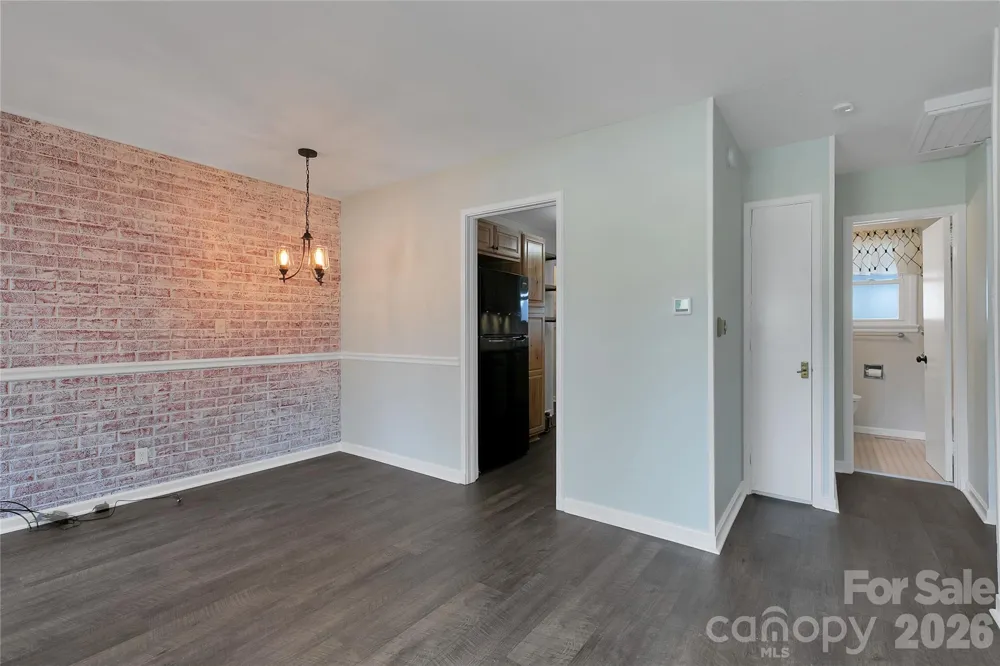 68 Elm Bend Road Brevard, NC 28712